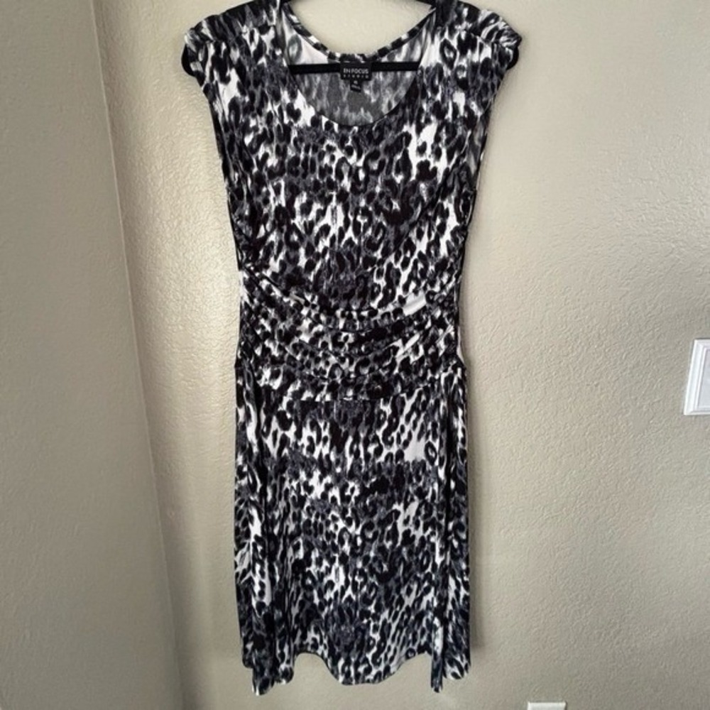 Enfocus Studio Leopard Animal Print Fit and Flare‎ Sleeveless Midi Dress Size 10